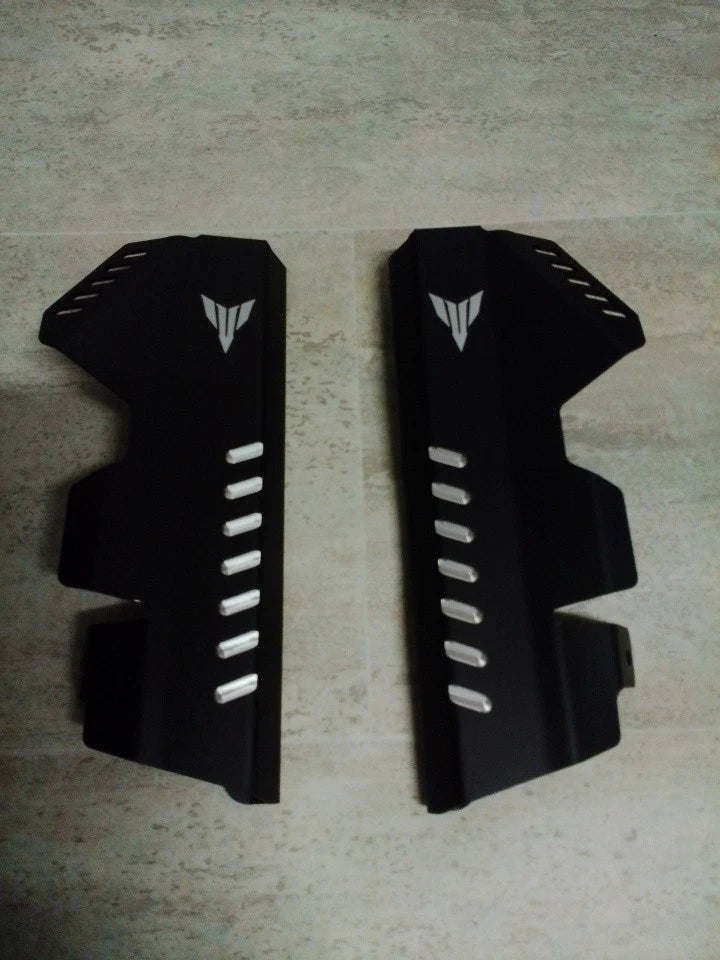 Yamaha MT 07 2014 Kühlerabdeckung 1WS-F2467-00